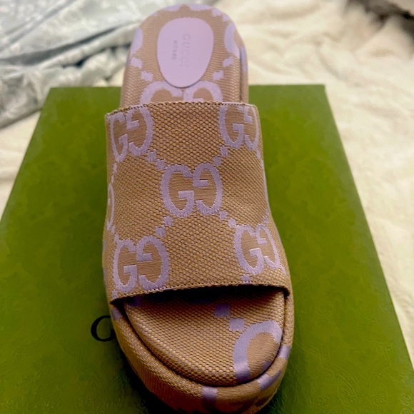 GUCCI *NEVER WORN* cyber Monday sale!! Perfect platform wedges 100% authentic - Picture 1 of 6